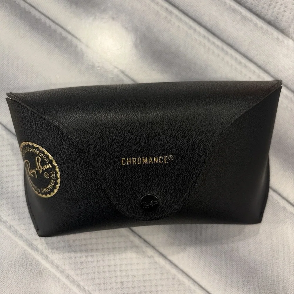 Ray-Ban Chromance V574 Black Leather Semi-Hard Sunglass Case